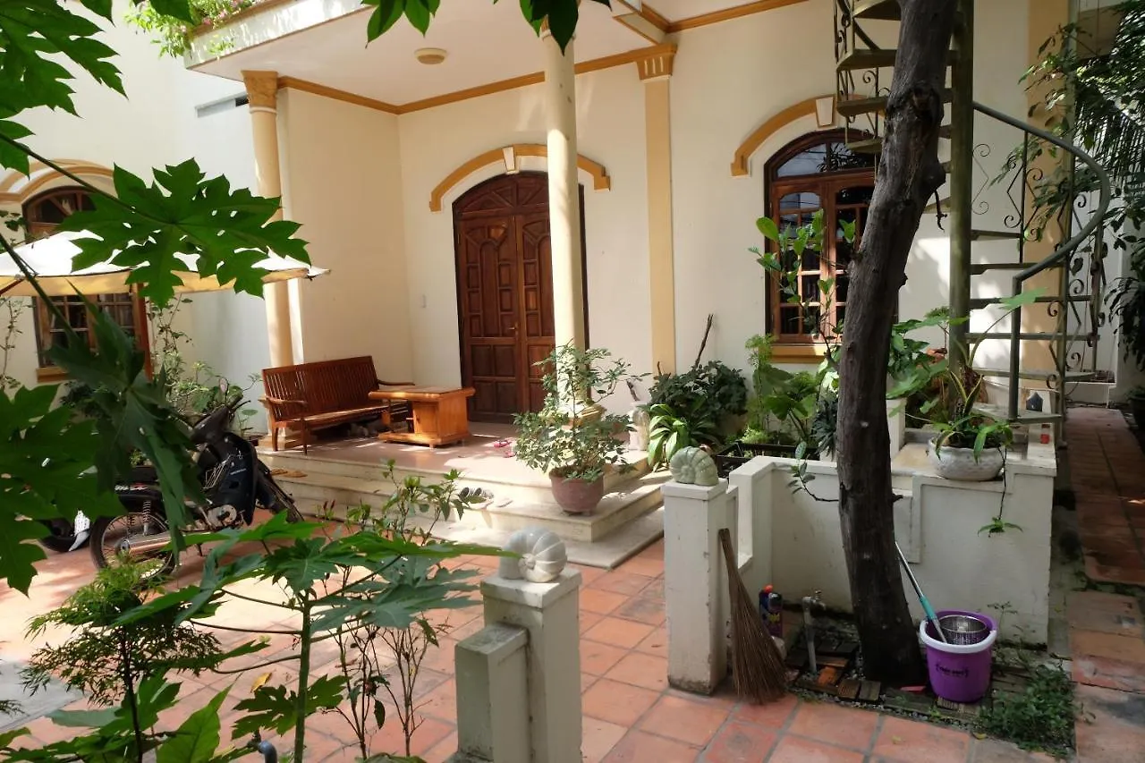 Moon House Tropical Garden - Lavender Hotel Nha Trang 0*,  Vietnam