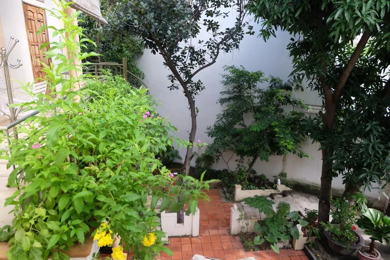Отель Moon House Tropical Garden - Lavender Нячанг Вьетнам